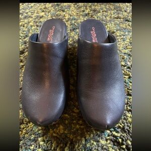 Charlotte Stone Martino clogs | black | size 7